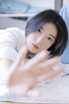 进击的巨人国语